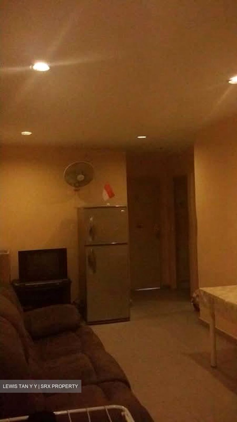 Race Course Road (D8), Apartment #568750071